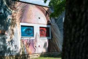 Graffiti Pilies aikštėje