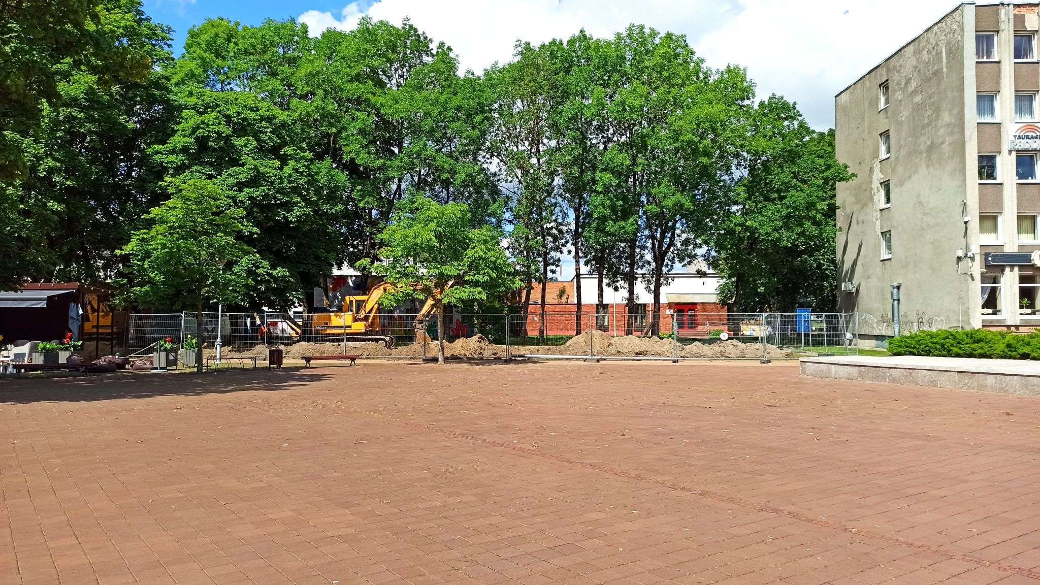 Vaikų žaidimo aikštelės atnaujinimo darbai