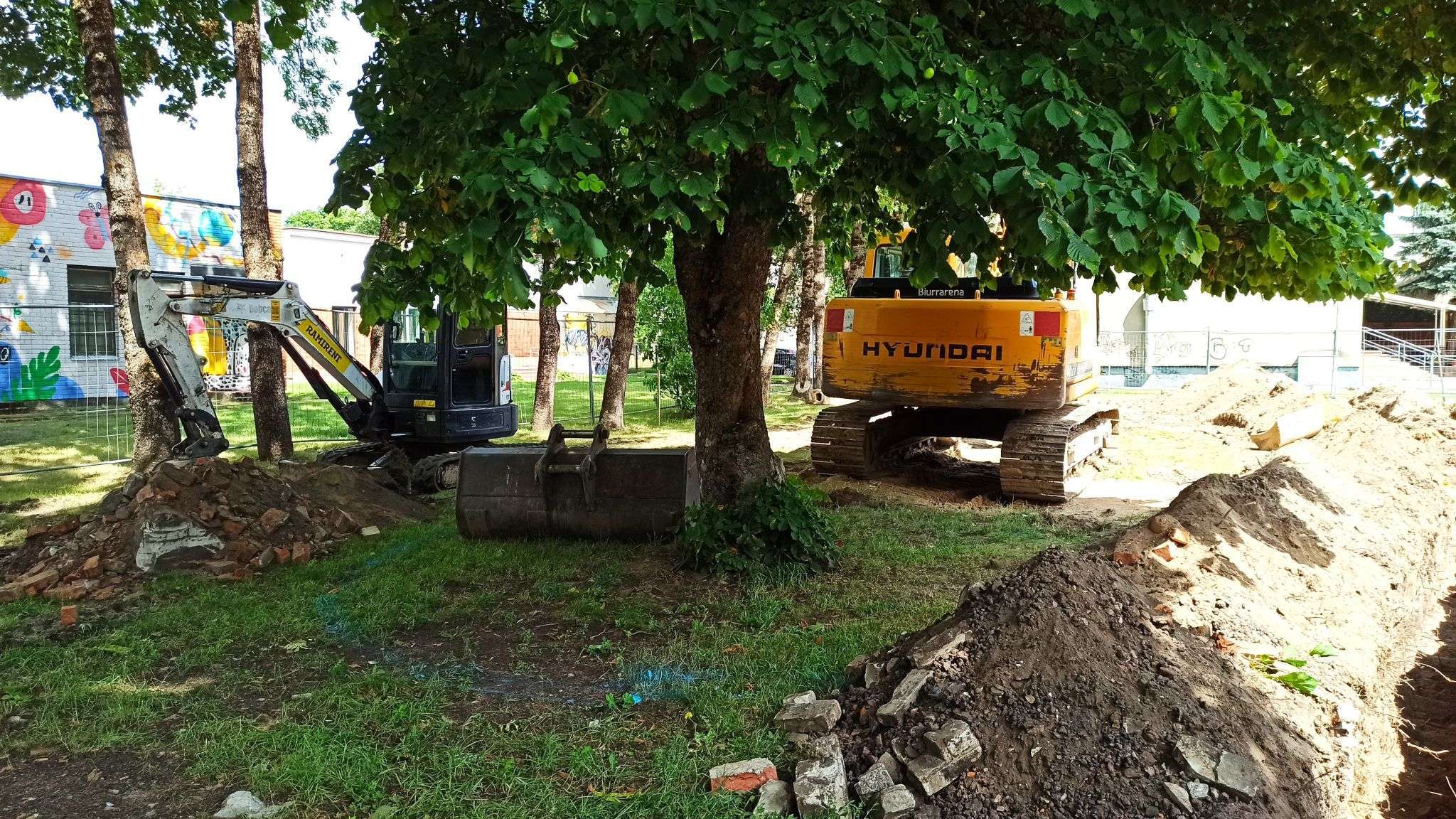 Vaikų žaidimo aikštelės atnaujinimo darbai
