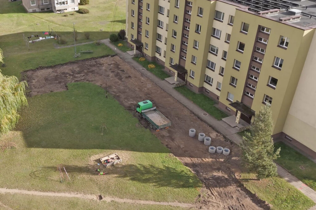 Automobilių stovėjimo aikštelės įrengimo darbai Aerodromo gatvėje