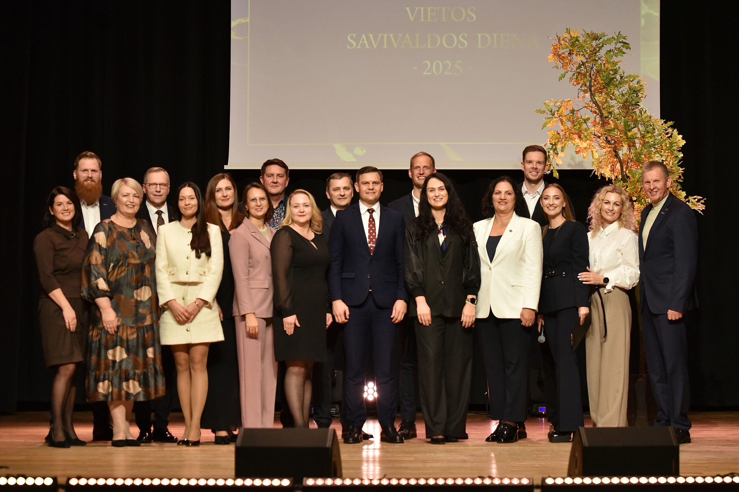 Pasveikintas Savivaldybės meras, savivaldoje dirbantis 10 metų 
